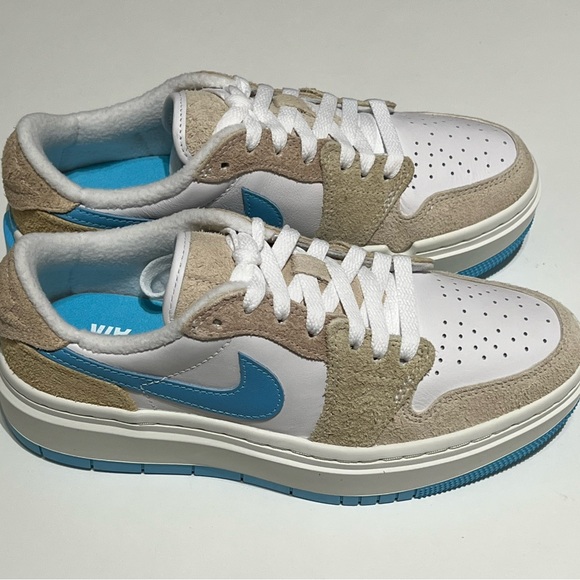 New with box - Wmn’s Nike Air Jordan 1 Elevate Low SE Blue - FD1028-100 - Picture 3 of 6